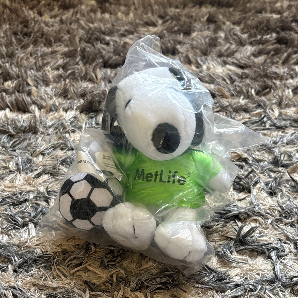 New Peanuts Snoopy Plush - 4 Colors/Designs to Choose From